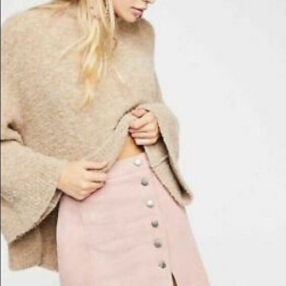 Understated Suede Mini Skirt - Picture 1 of 1